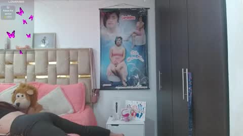 Jeraldine online show from October 27, 9:37 pm