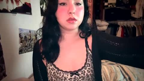 Sofie online show from March 8, 7:38 am