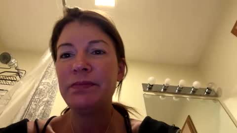 sunnbabe92485 online show from September 12, 11:56 am