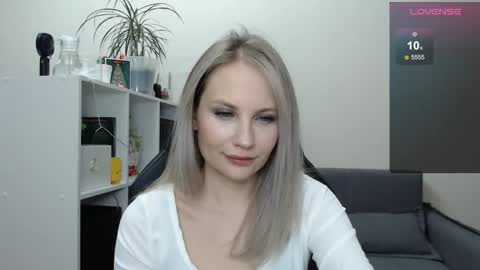 Naomi online show from February 11, 3:29 pm