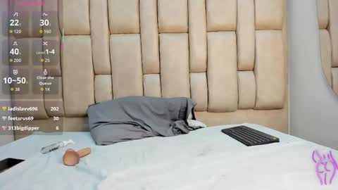 Sunny online show from February 26, 10:02 pm