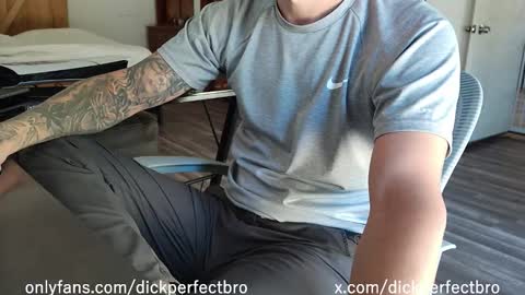 sunny valentine online show from November 4, 3:46 pm