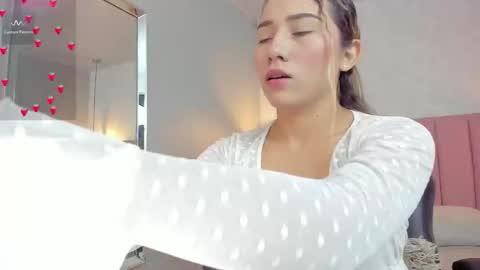  S U N N Y online show from February 13, 1:47 pm