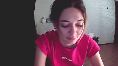 Snapshot of sunnygirlnicole chatting on February 26, 2:38 pm SunnyGirlNicole online show from February 26, 2:38 pm