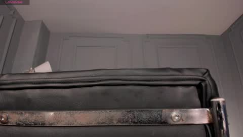 Sunny Rivers online show from April 10, 6:23 pm