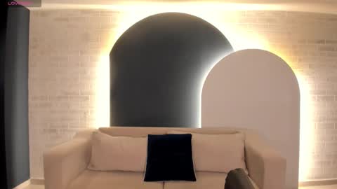 Sunny Rivers online show from March 18, 6:03 pm