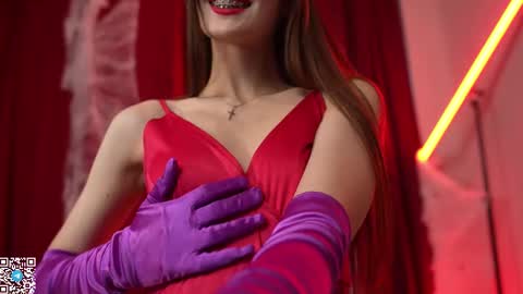 Alice online show from October 31, 8:26 am