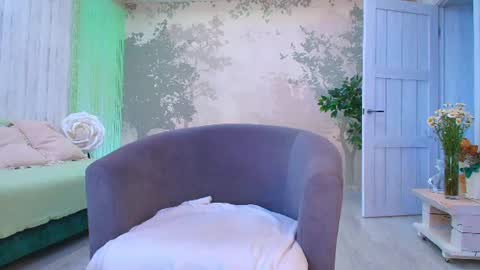 Eva  online show from June 14, 2:46 am