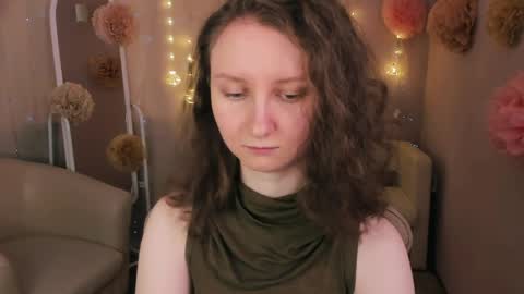 Alice online show from April 18, 7:10 am