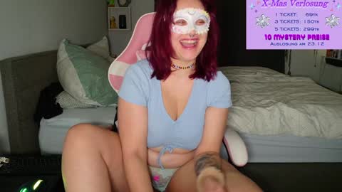 Snapshot of sunshine_darkness24 chatting on December 17, 3:16 pm Sunny online show from December 17, 3:16 pm