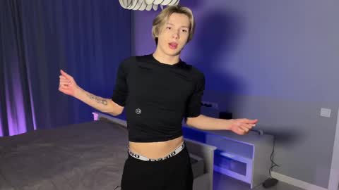 sunshinealex online show from February 27, 6:20 pm