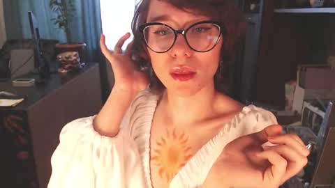 Hella online show from November 17, 6:38 am