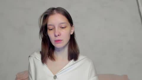 Una online show from April 23, 10:11 pm