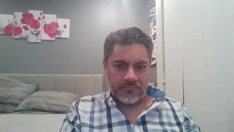 Snapshot of supernovarise chatting on February 13, 5:05 am supernovarise online show from February 13, 5:05 am