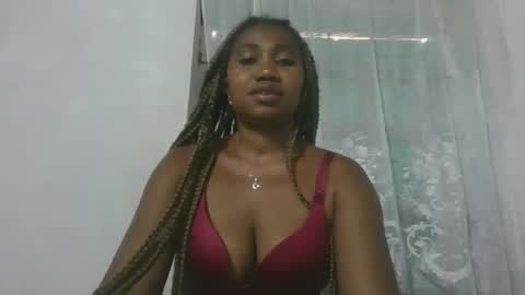 surbelle online show from March 25, 9:49 am