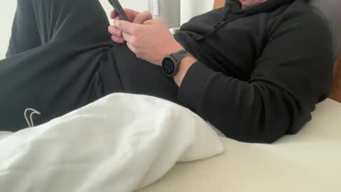 surfstar81 online show from October 5, 10:45 am