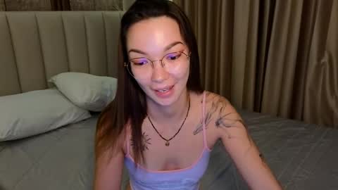 susannjohnson online show from May 22, 12:39 am