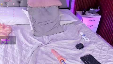 susie online show from October 25, 2:12 am