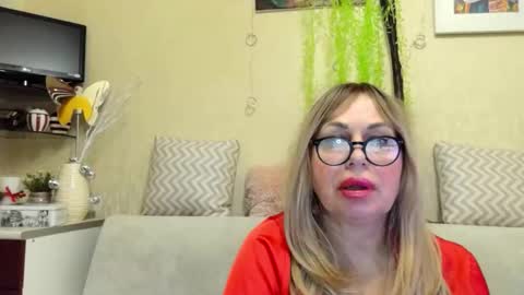 SusiexNoreen online show from February 24, 4:15 am