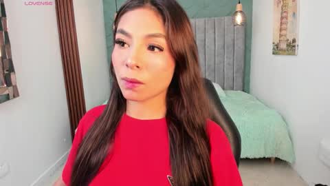 sussy_sweet4u online show from February 18, 9:09 am