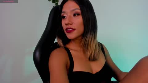 Snapshot of sussyprice chatting on February 27, 10:31 pm Sussy online show from February 27, 10:31 pm