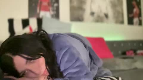 Suzy online show from January 16, 8:23 am