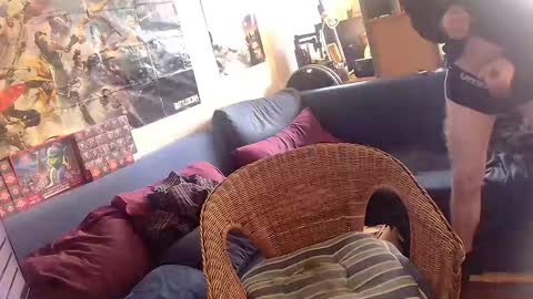 svenerd______ online show from February 20, 1:24 pm