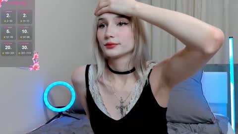 l1sa spears online show from September 10, 6:20 pm