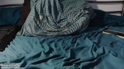 swanou87 online show from April 16, 8:03 am