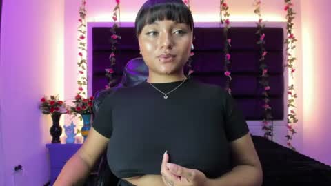 sweet ana  online show from July 4, 2:15 am