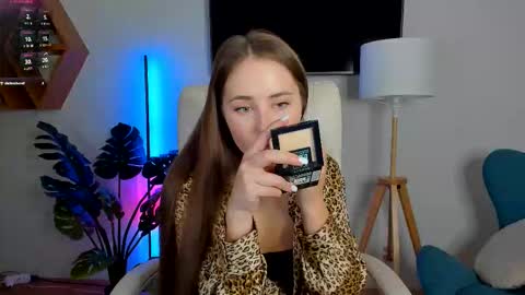 Snapshot of sweet__amily chatting on September 26, 12:35 pm Sweet Amily online show from September 26, 12:35 pm