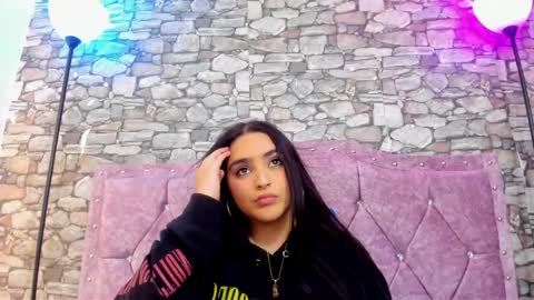 sweet__cherry1 online show from May 1, 9:09 pm