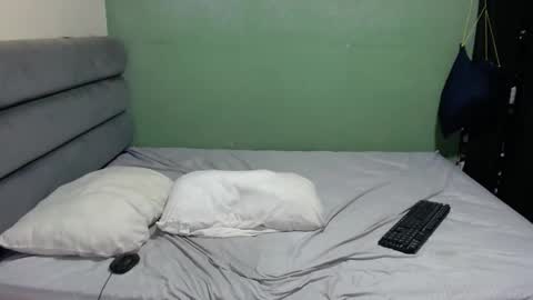 Snapshot of sweet__nikol chatting on October 9, 3:28 pm Nikol online show from October 9, 3:28 pm