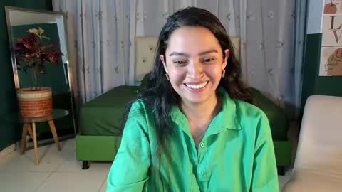 Snapshot of sweet_ahinara chatting on February 15, 1:21 am sweet_ahinara online show from February 15, 1:21 am