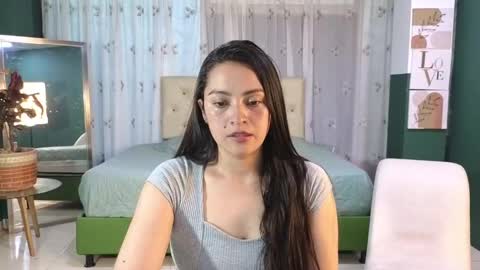 Snapshot of sweet_ahinara chatting on March 10, 10:55 pm sweet_ahinara online show from March 10, 10:55 pm