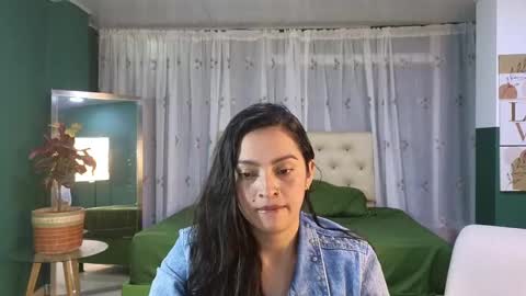 Snapshot of sweet_ahinara chatting on February 23, 11:25 pm sweet_ahinara online show from February 23, 11:25 pm