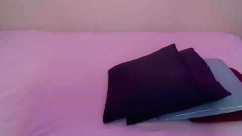 Alice online show from April 18, 7:58 pm