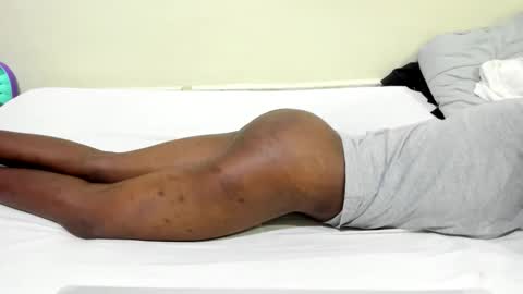 sweet_arya1 online show from September 15, 7:26 pm