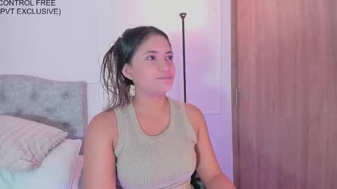 Snapshot of sweet_asheley chatting on September 29, 1:37 am Asheley online show from September 29, 1:37 am