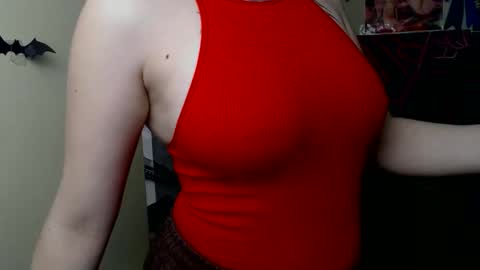 Ivy online show from May 29, 12:14 pm