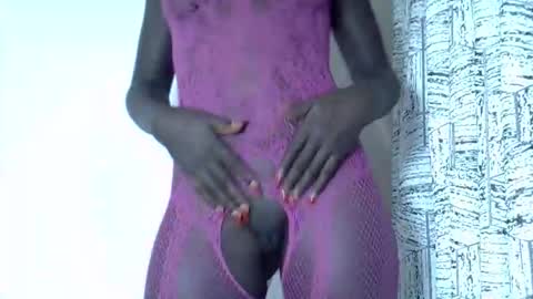 sweet_diva19 online show from April 13, 10:25 pm