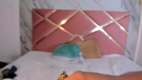 sweet_eliizabeth online show from March 19, 1:16 pm