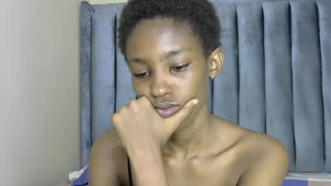 sweet_freaky online show from March 15, 1:54 am