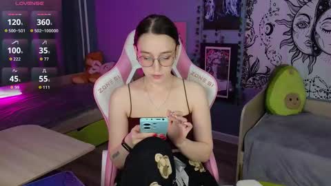 Alice online show from February 24, 3:31 am