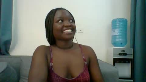 Snapshot of sweet_jenica chatting on October 6, 4:08 am ESTHER NEEMA online show from October 6, 4:08 am