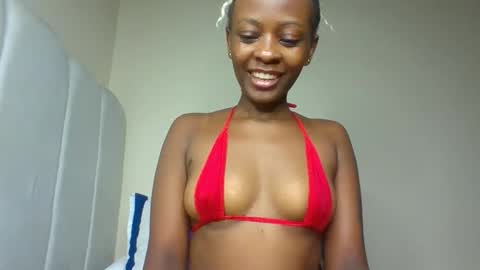 sweet_jovial online show from May 13, 4:49 pm