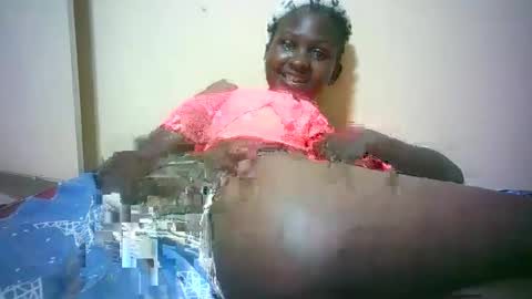 Snapshot of sweet_katrina2 chatting on March 6, 2:40 pm millarn online show from March 6, 2:40 pm
