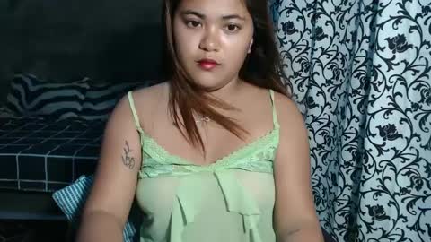 sweet_kelly11 online show from December 17, 11:06 am