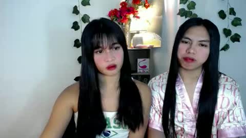 Snapshot of sweet_kyline69 chatting on September 25, 1:51 pm sweet_kyline69 online show from September 25, 1:51 pm