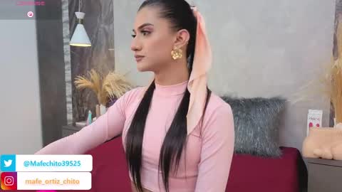 sweet_mafee online show from May 16, 10:19 pm